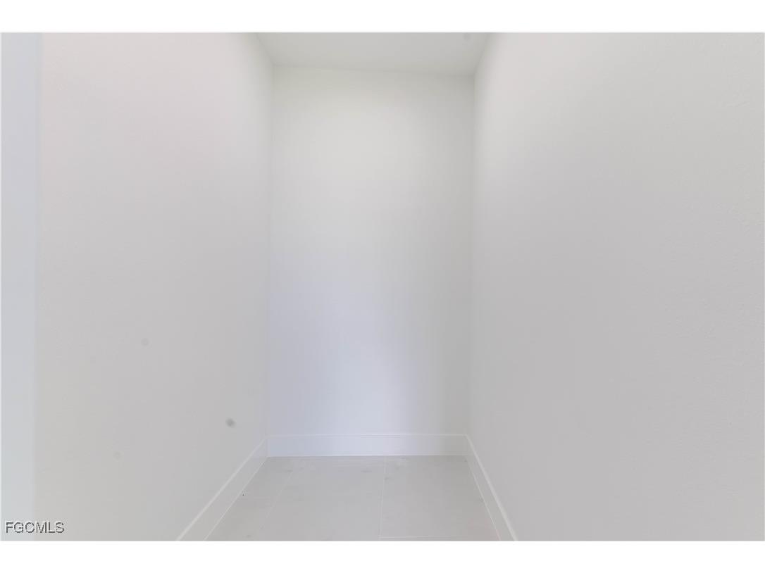 3105 Ruth Avenue S Lehigh Acres FL 33976 2025005563 image27