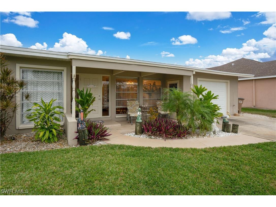 3105 SE 17th Place Cape Coral FL 33904 223095685 image1