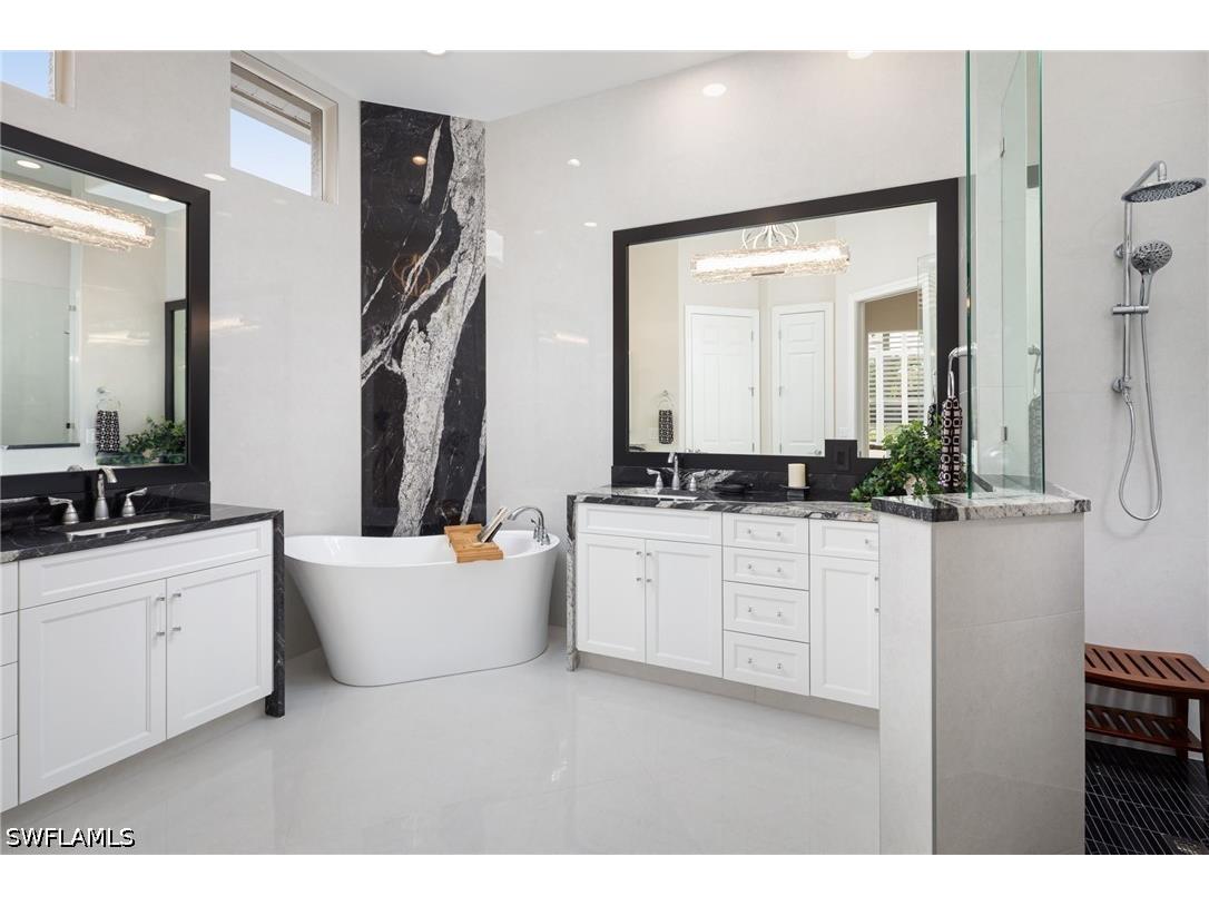 3105 Terramar Drive Naples FL 34119 226019476 image17
