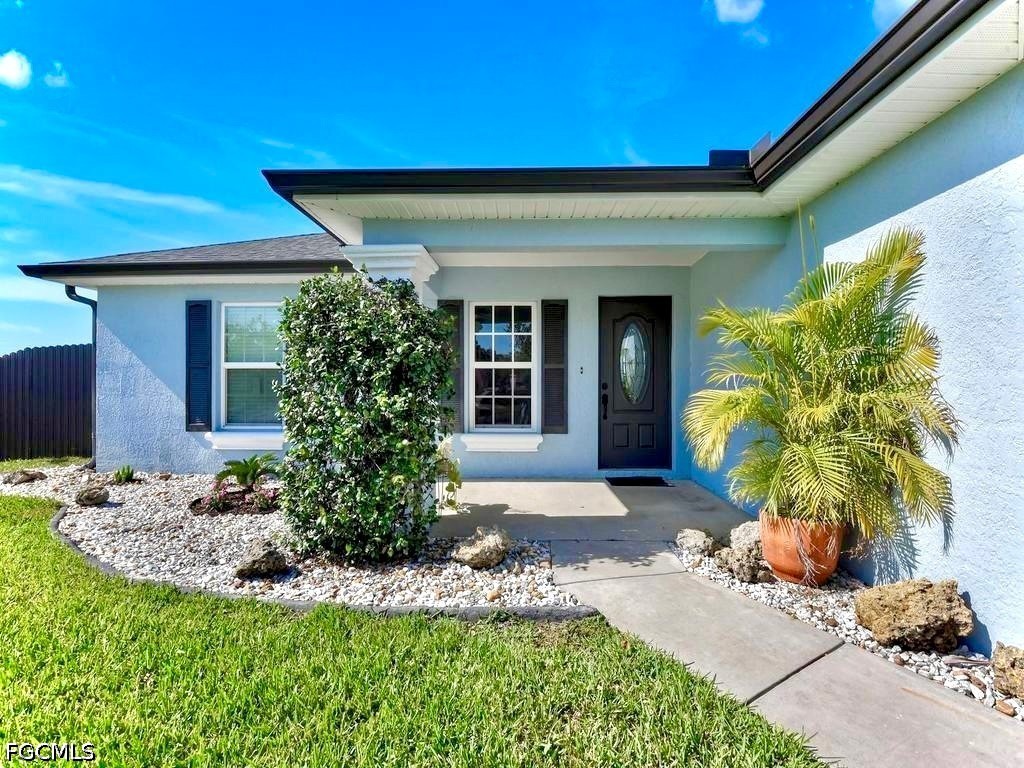3106 72nd Street W Lehigh Acres FL 33971 2026018747 image2