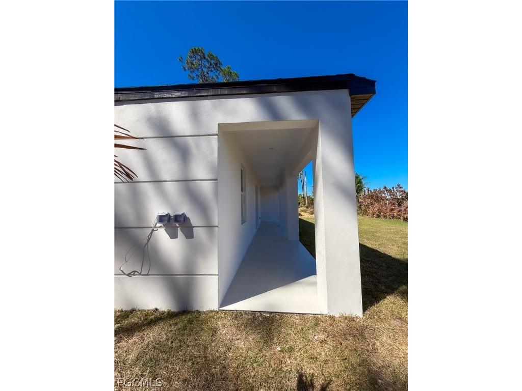 3106 Myra Lane Labelle FL 33935 2026010291 image6