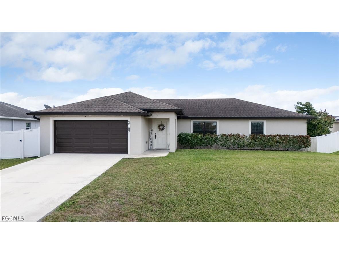 3107 5th Street SW Lehigh Acres FL 33976 2026011581 image1