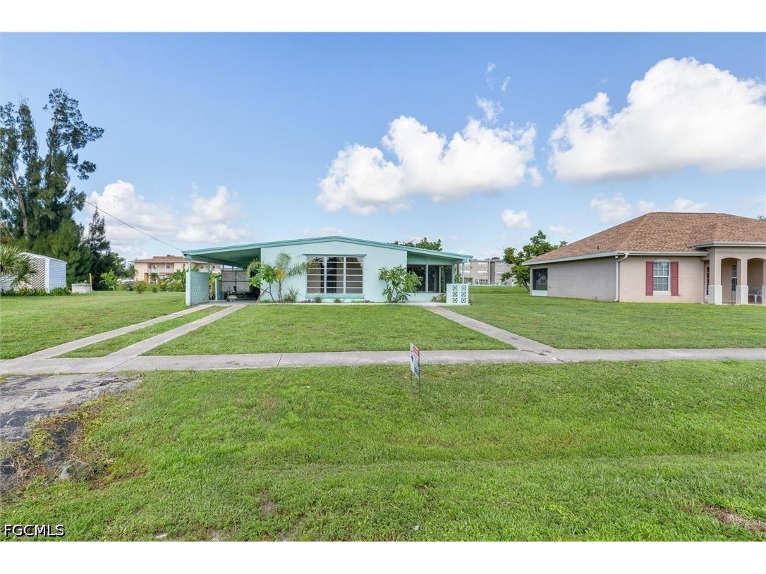3107 Easy Street Port Charlotte FL 33952 2026015864 image2