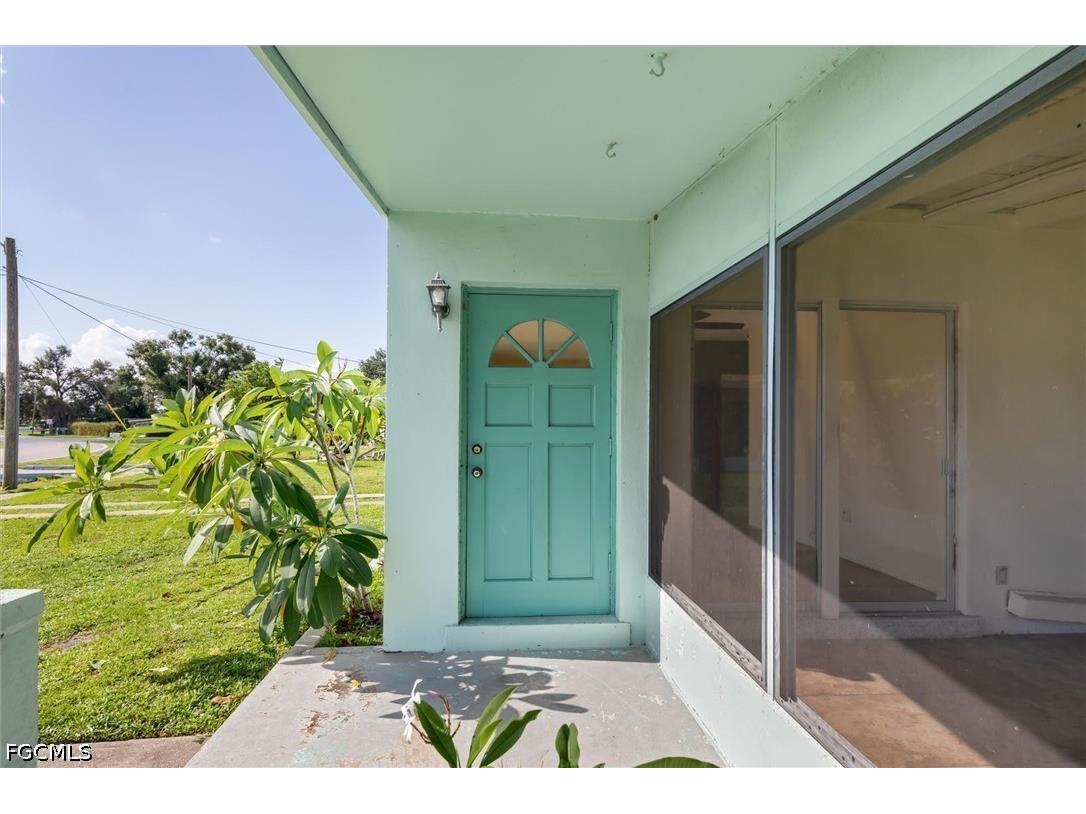 3107 Easy Street Port Charlotte FL 33952 2026015864 image3