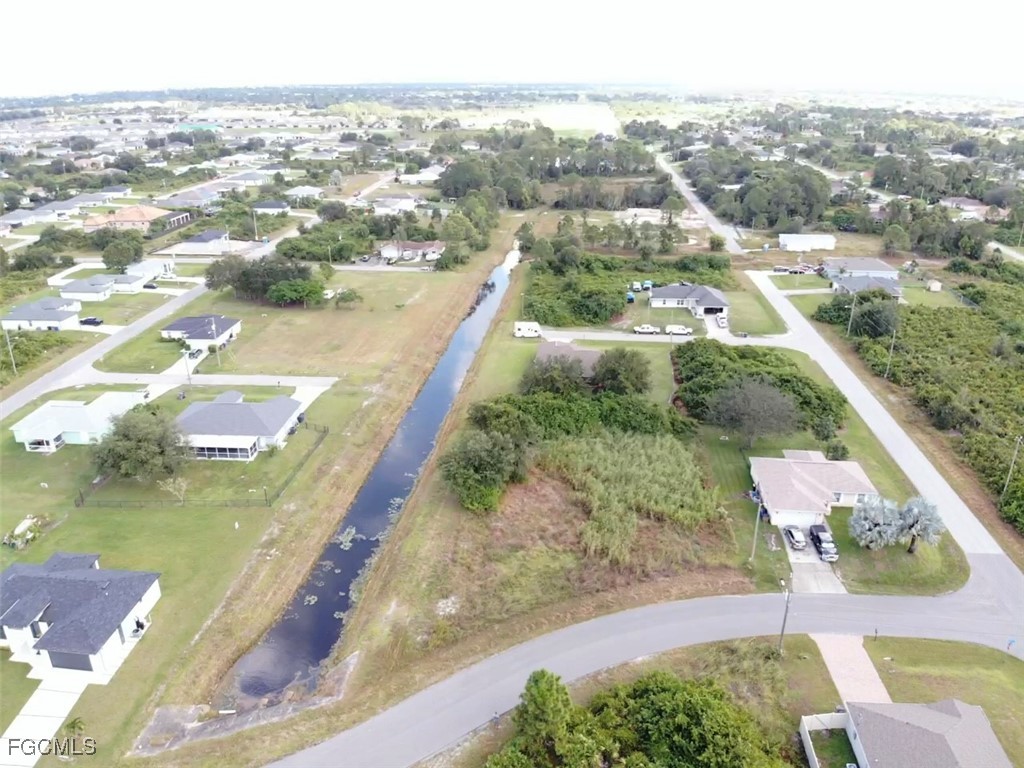 3107 Flora Avenue S Lehigh Acres FL 33976 2025017101 image3