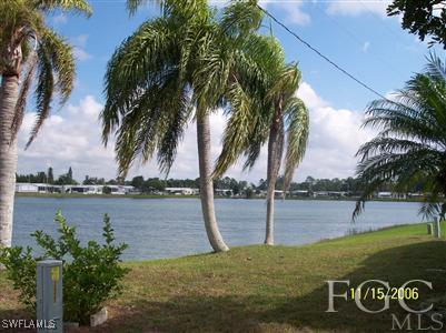 3107 Indian Village Lane North Fort Myers FL 33917 225055360 image1