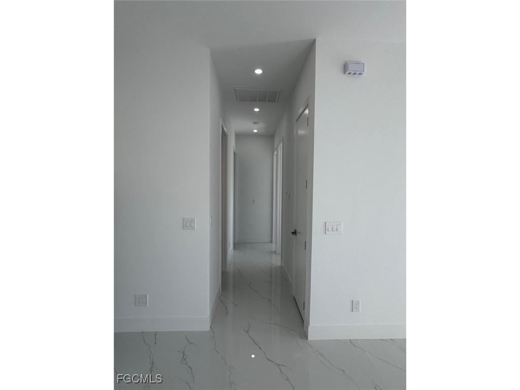 3107 Leeland Heights Boulevard E Lehigh Acres FL 33936 2026002563 image5