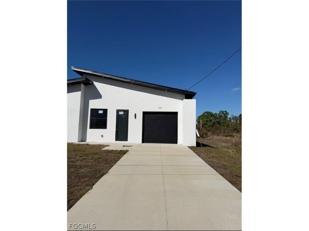 3107 Meadow Road Lehigh Acres FL 33974 2026008212 image3
