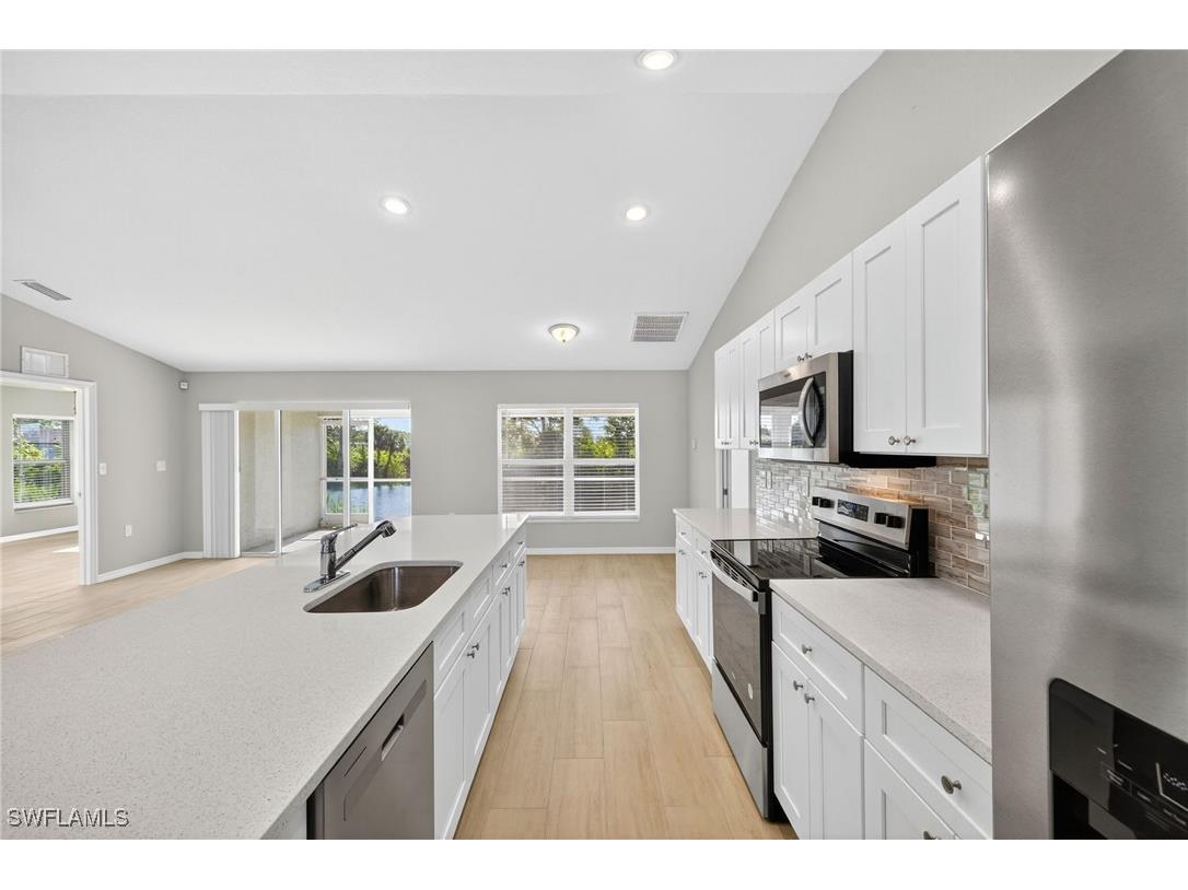 3107 NE 1st Avenue Cape Coral FL 33909 225061859 image10