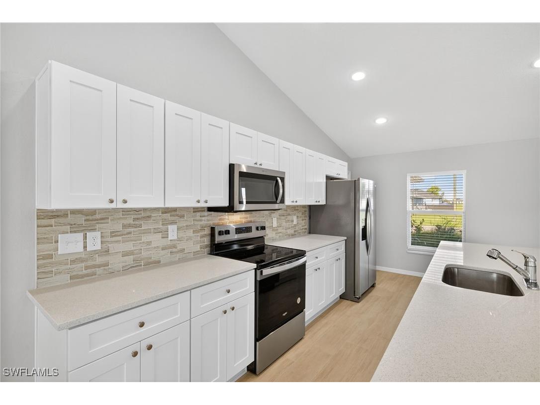 3107 NE 1st Avenue Cape Coral FL 33909 225061859 image8