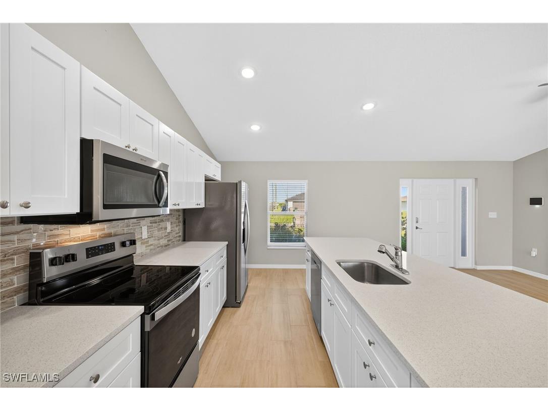 3107 NE 1st Avenue Cape Coral FL 33909 225061859 image9