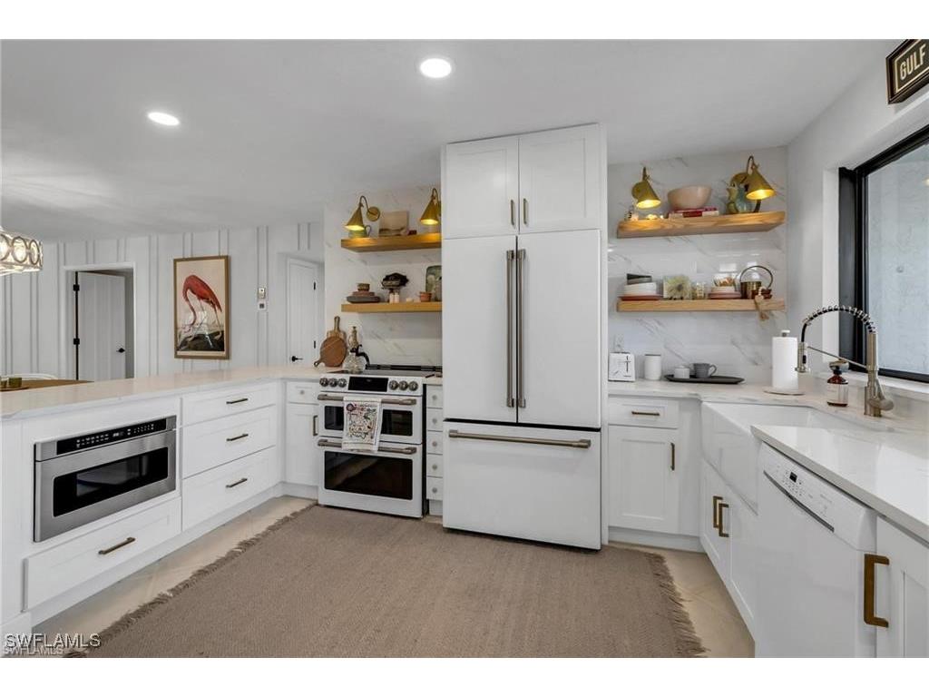 3107 Riviera Drive #A-202 Naples FL 34103 224097219 image2