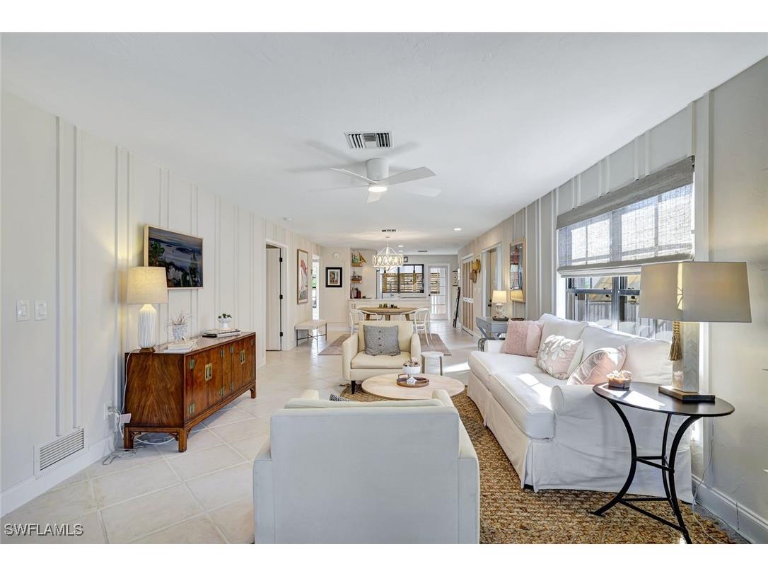 3107 Riviera Drive #A-202 Naples FL 34103 224097219 image7