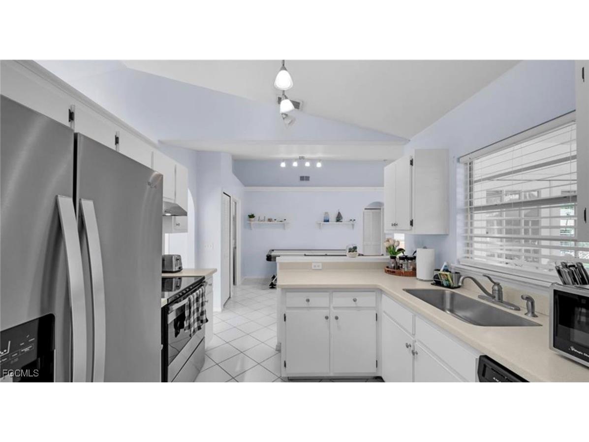 3107 SW 15th Avenue Cape Coral FL 33914 2025022353 image18