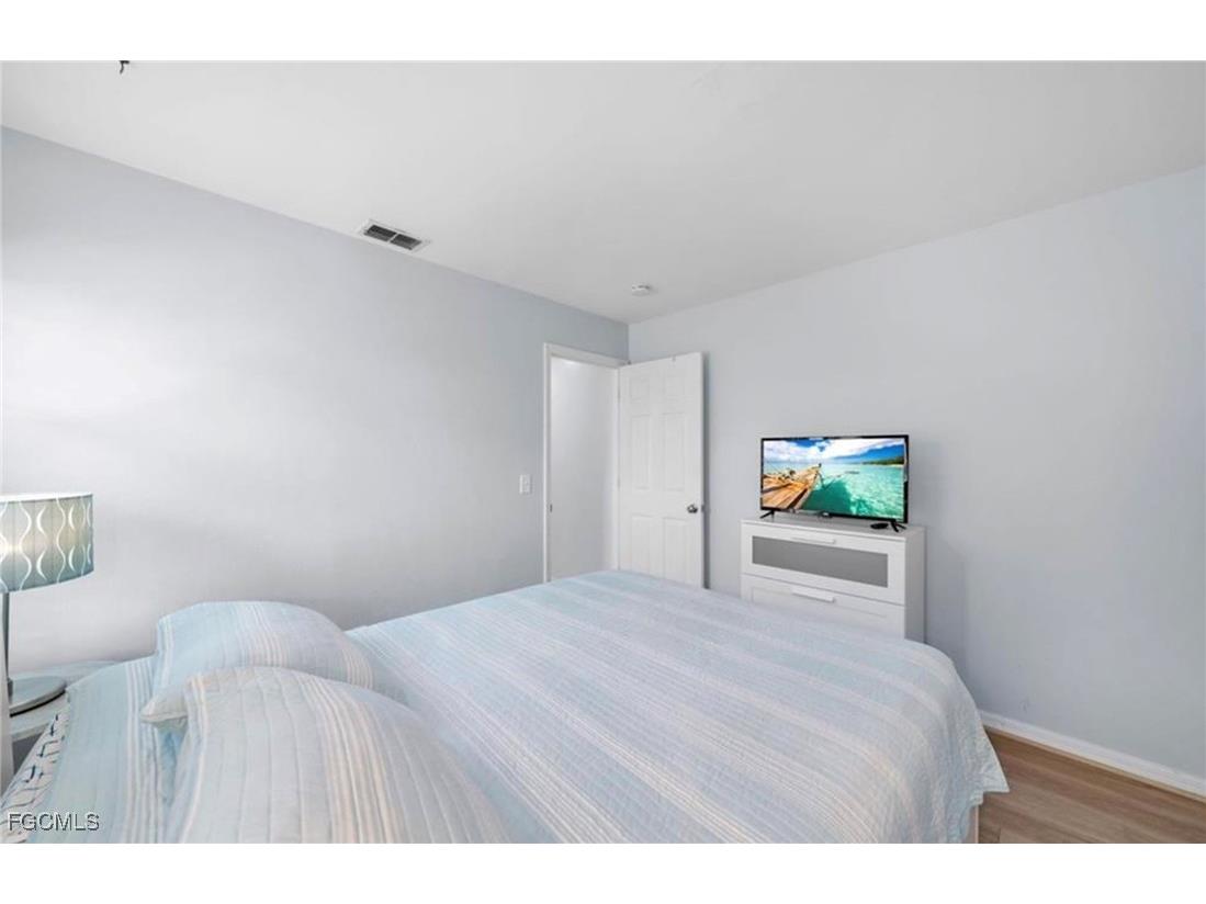 3107 SW 15th Avenue Cape Coral FL 33914 2025022353 image39