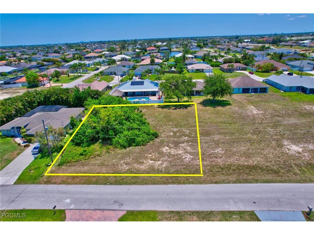 3107 SW 19th Avenue Cape Coral FL 33914 2025020899 image1