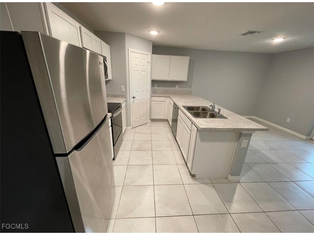 3108 64th Street W Lehigh Acres FL 33971 2025021878 image10