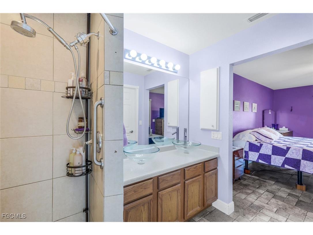 3108 SW 18th Place Cape Coral FL 33914 2025015496 image17