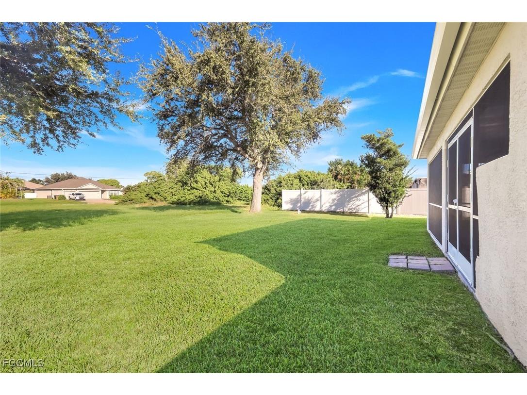 3108 SW 18th Place Cape Coral FL 33914 2025015496 image23