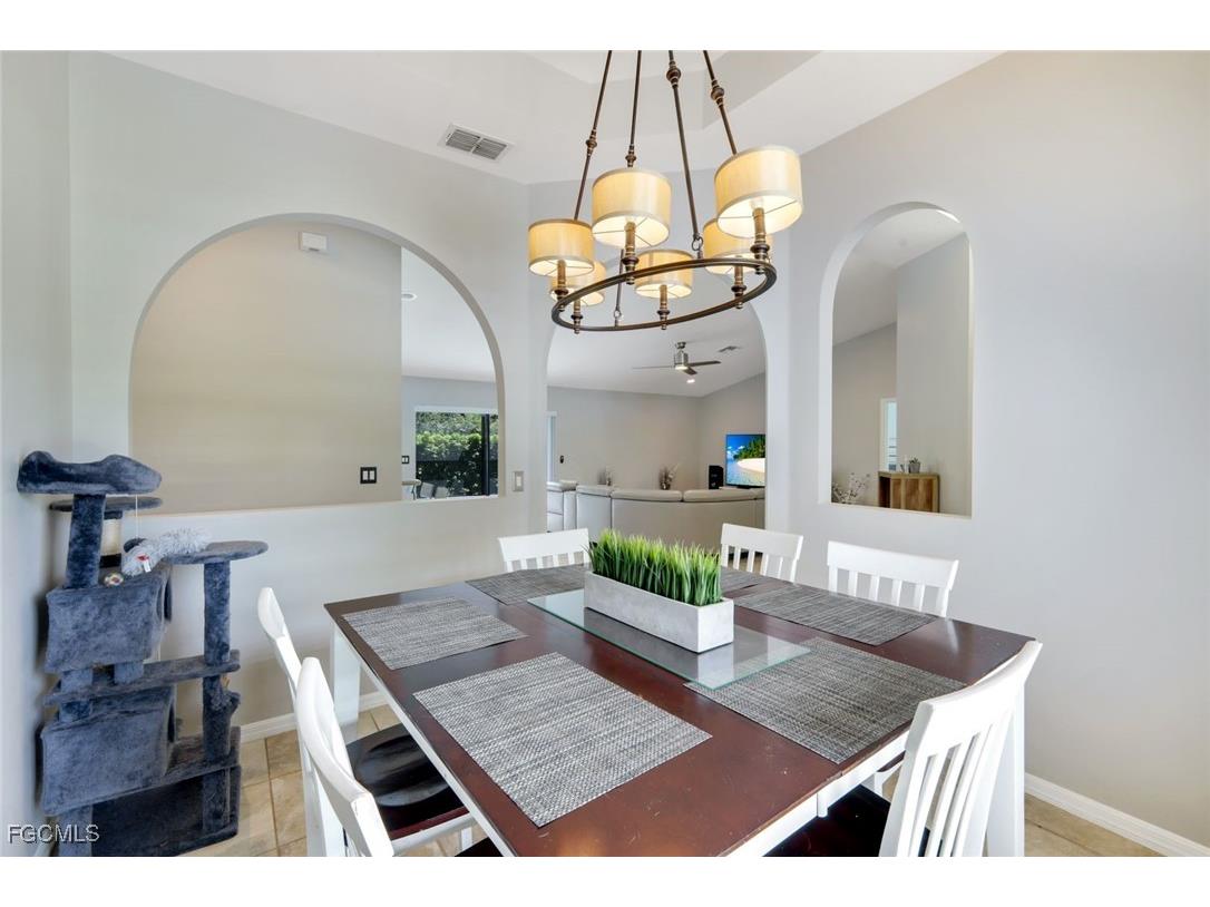 3109 NE 6th Place Cape Coral FL 33909 2025009217 image15