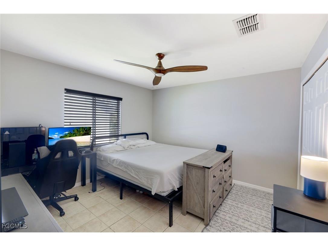 3109 NE 6th Place Cape Coral FL 33909 2025009217 image22