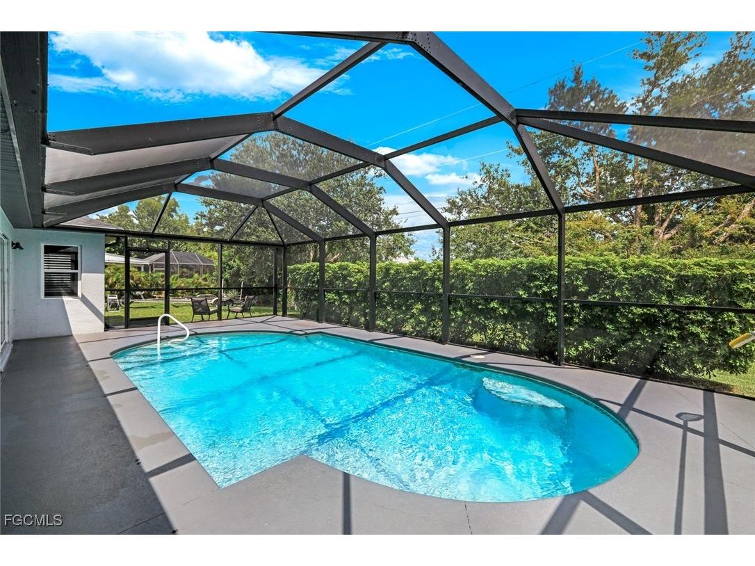 3109 NE 6th Place Cape Coral FL 33909 2025009217 image25