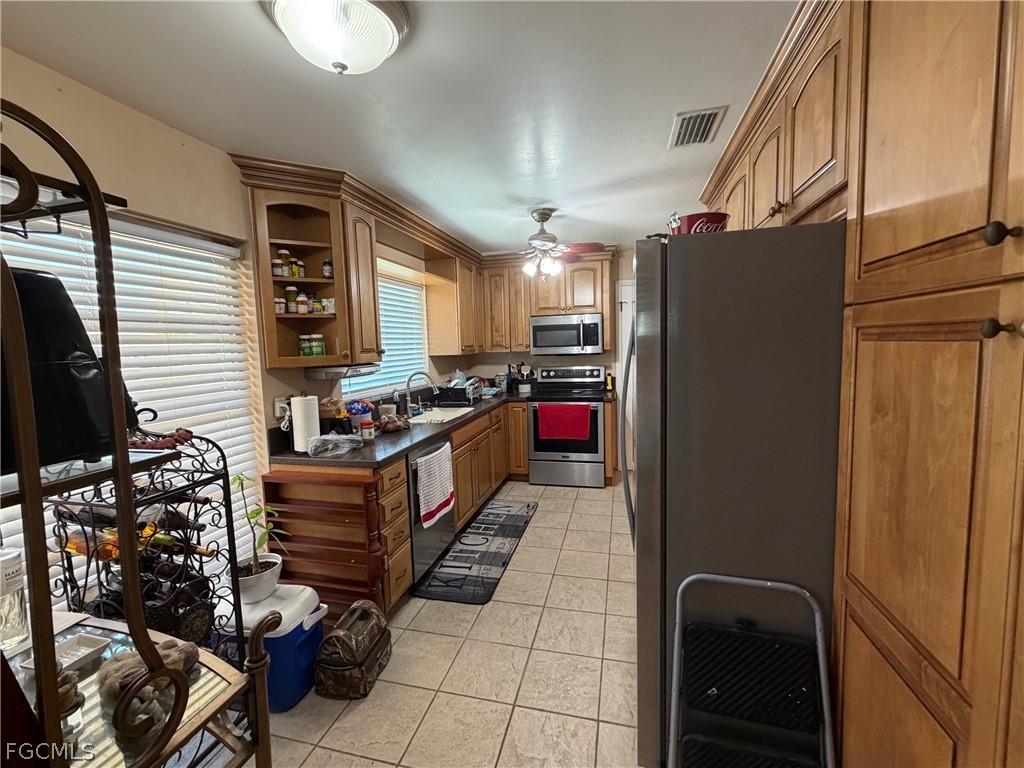 3109 SE 8th Place Cape Coral FL 33904 2026013693 image7