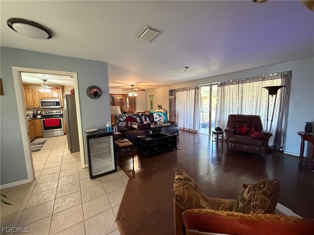 3109 SE 8th Place Cape Coral FL 33904 2026013693 image8