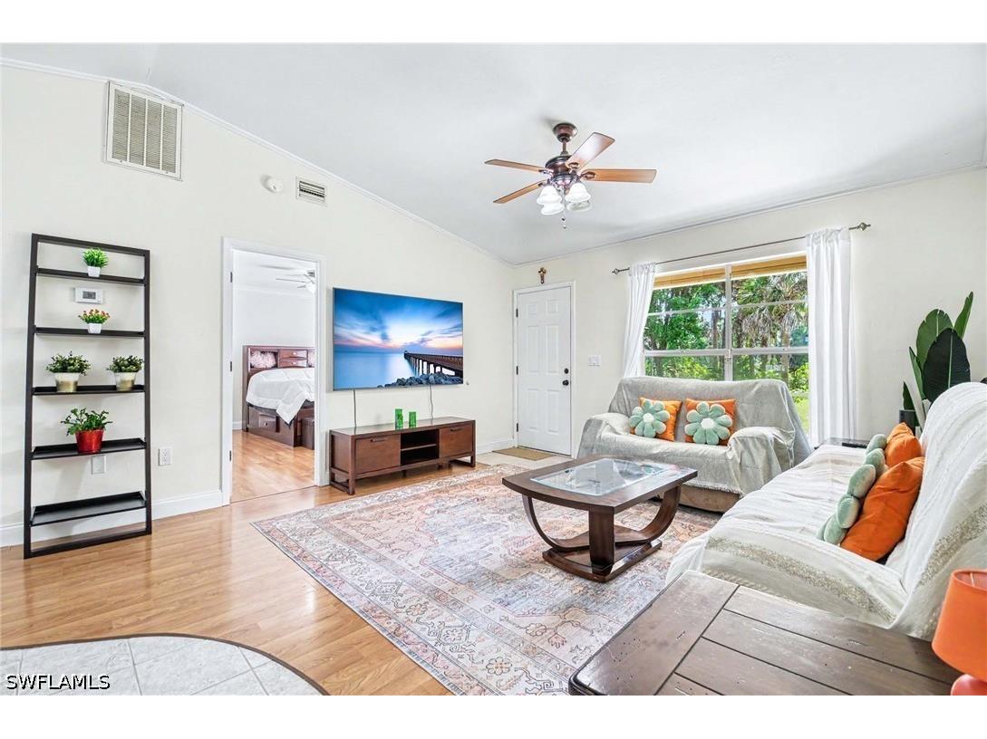 311 2nd Street SE Naples FL 34117 226012259 image1