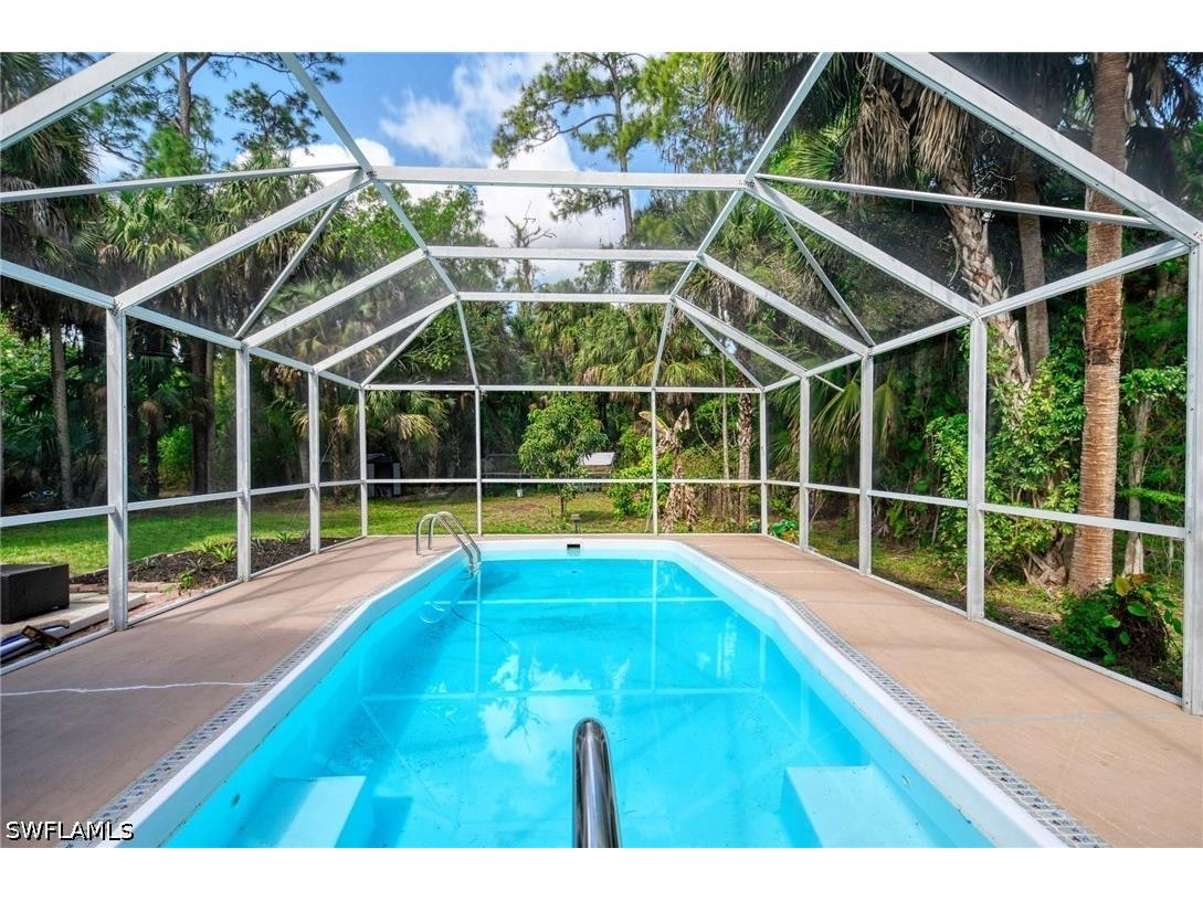 311 2nd Street SE Naples FL 34117 226012259 image15
