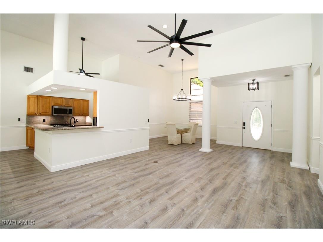 311 31st Street NW Naples FL 34120 225074731 image3