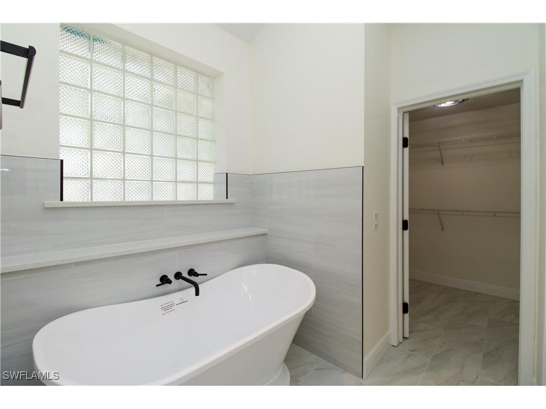 311 31st Street NW Naples FL 34120 225074731 image50