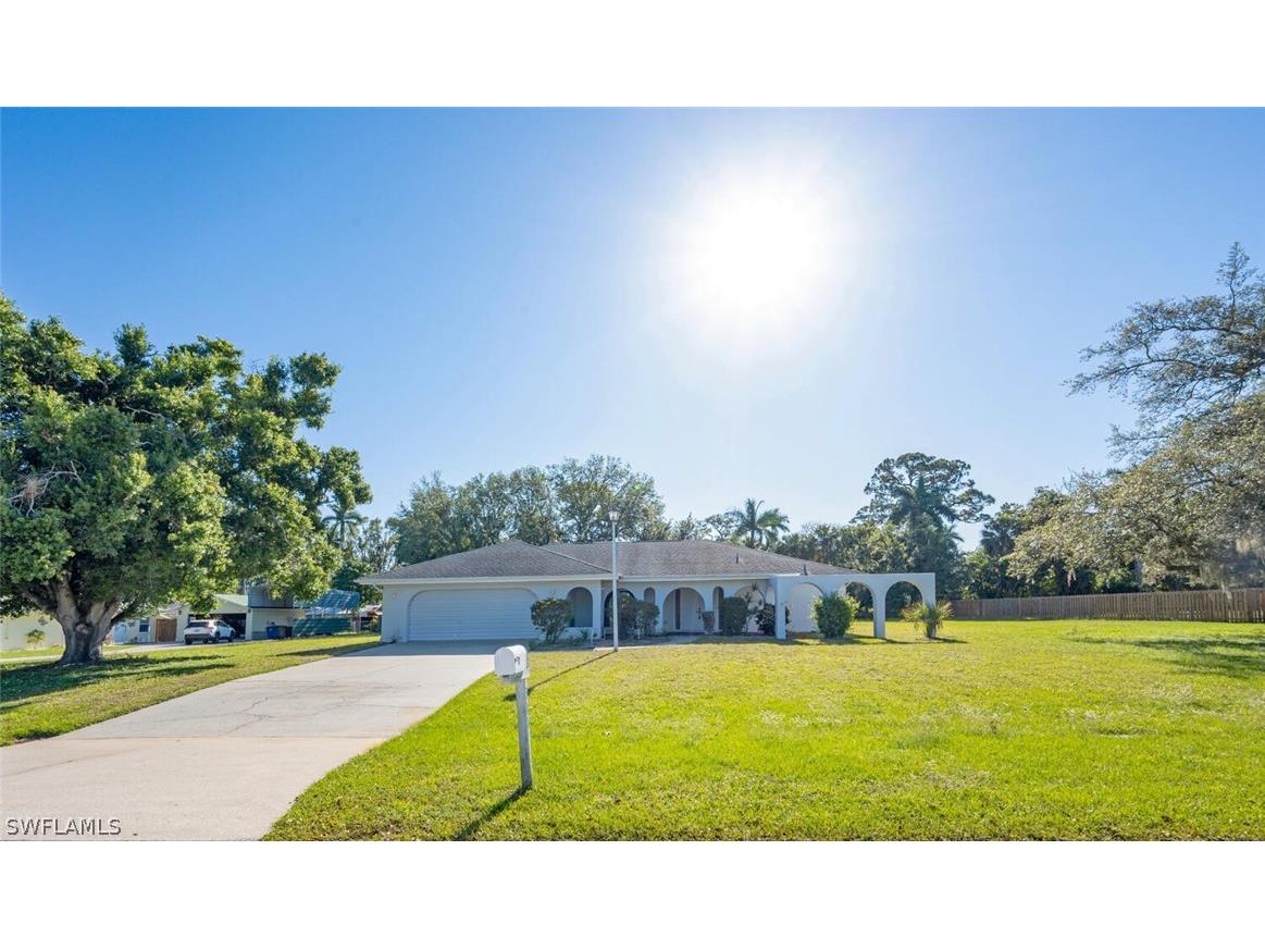 311 Broadview Drive Fort Myers FL 33905 224028275 image1