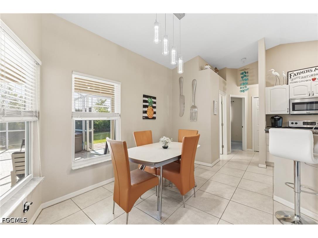 311 NE 17th Place Cape Coral FL 33909 2026017914 image12