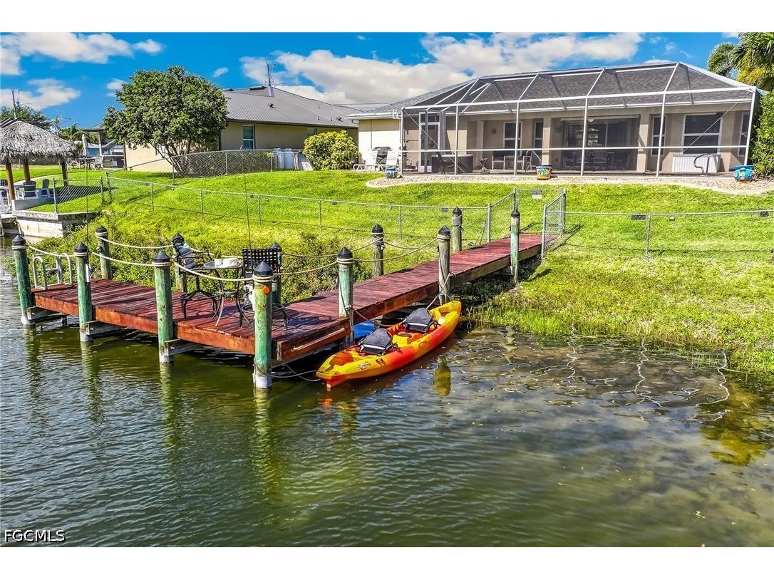 311 NE 17th Place Cape Coral FL 33909 2026017914 image3