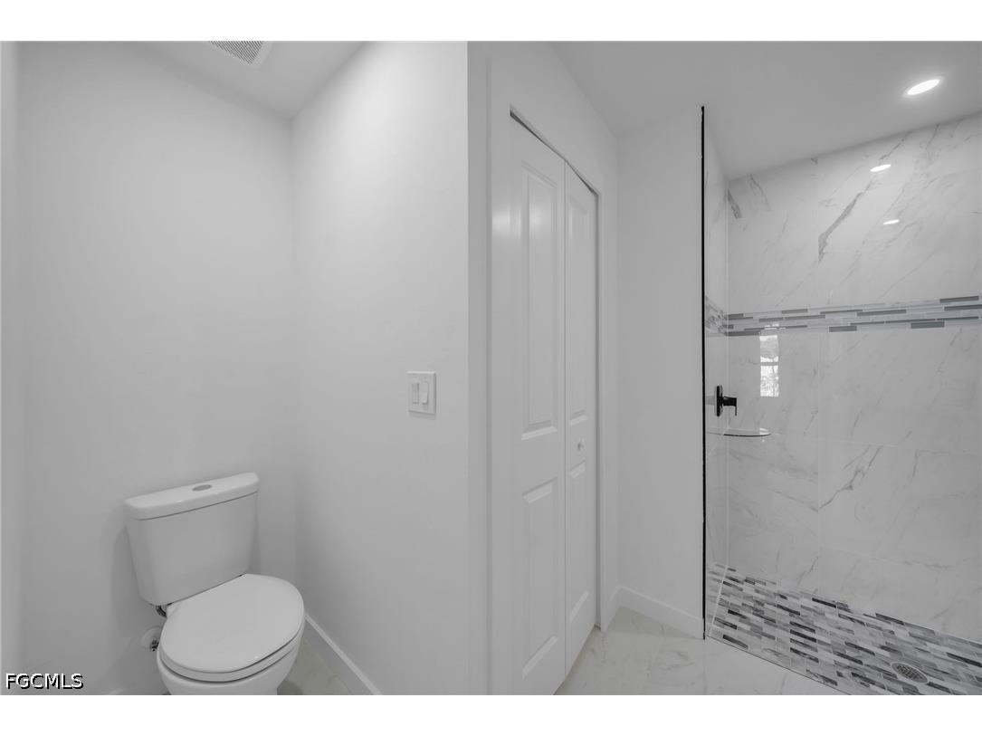 311 NE 31st Street Cape Coral FL 33909 2026018656 image14