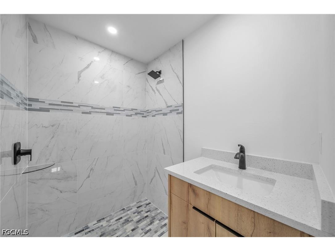 311 NE 31st Street Cape Coral FL 33909 2026018656 image15