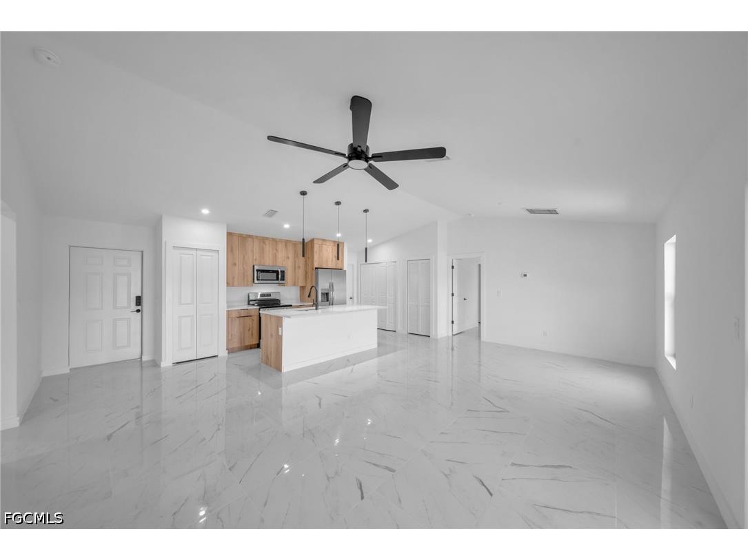 311 NE 31st Street Cape Coral FL 33909 2026018656 image23