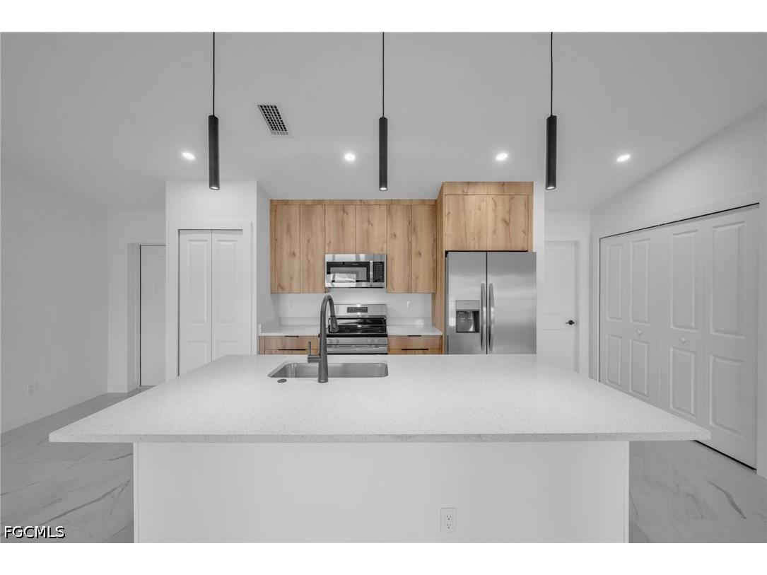 311 NE 31st Street Cape Coral FL 33909 2026018656 image9
