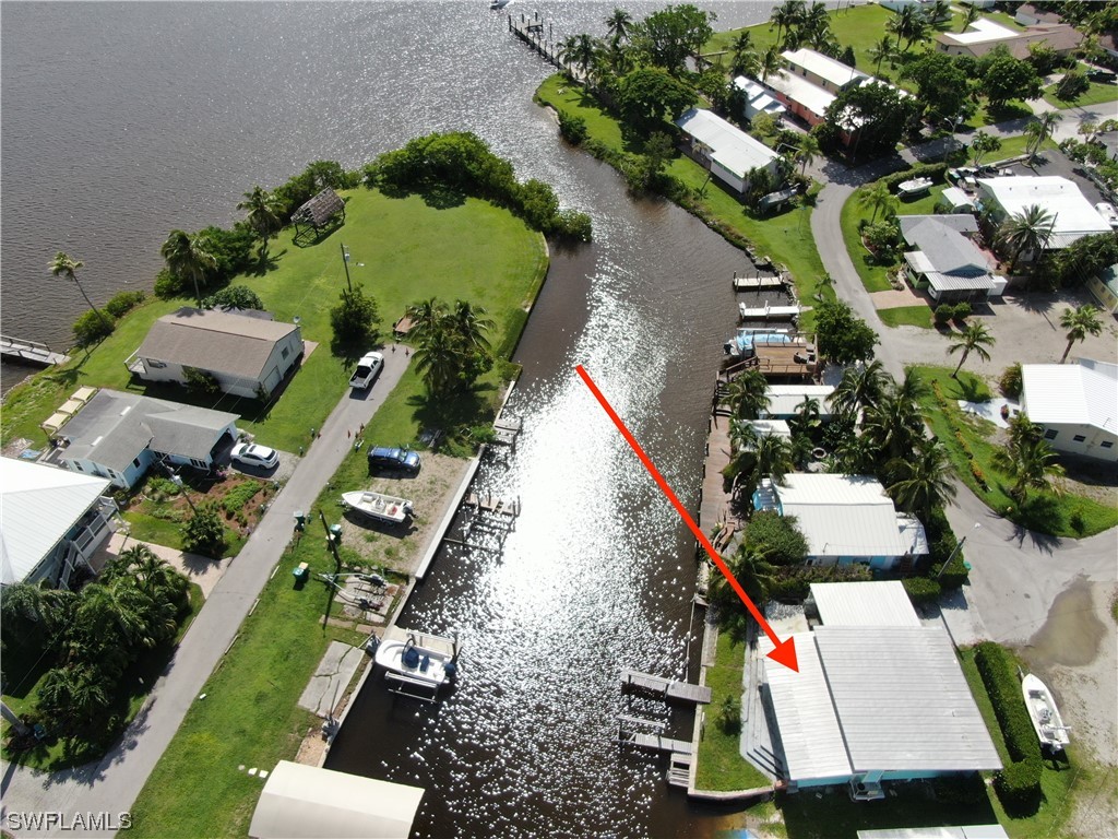 311 Pettit Drive Goodland FL 34140 223084568 image1