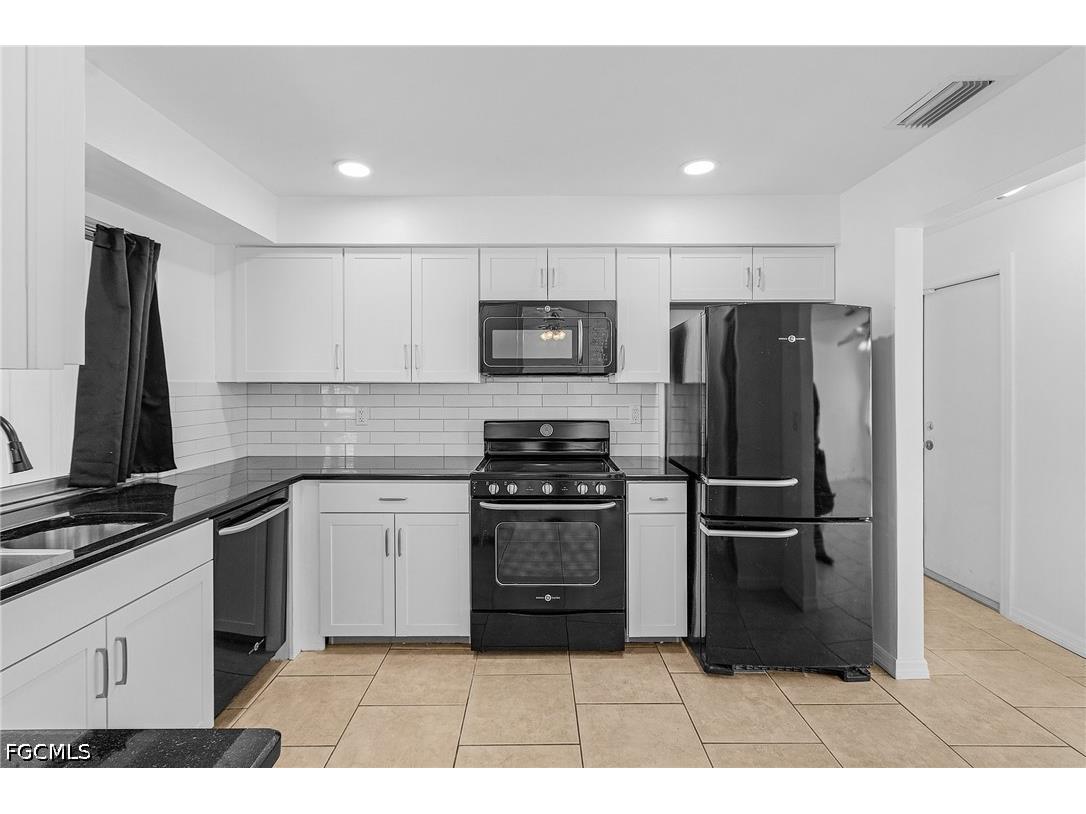 311 SW 48th Terrace Cape Coral FL 33914 2026026876 image12
