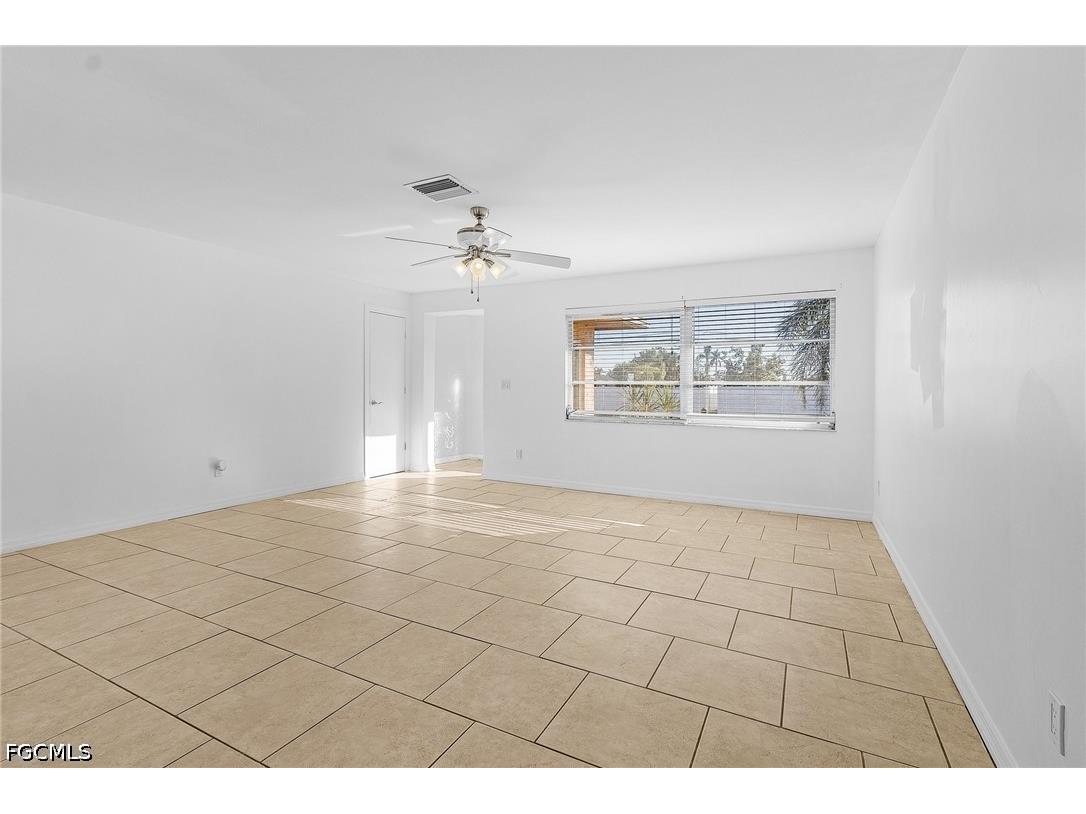 311 SW 48th Terrace Cape Coral FL 33914 2026026876 image6