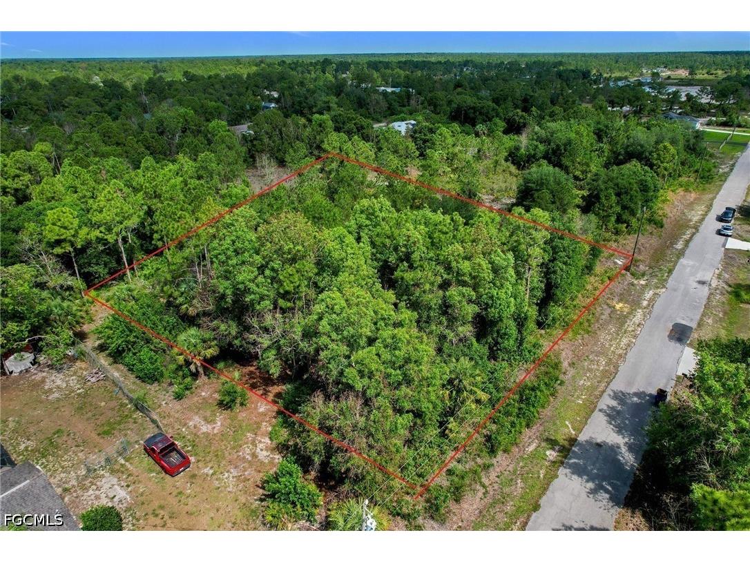 311 Scott Avenue Lehigh Acres FL 33936 2026021231 image5