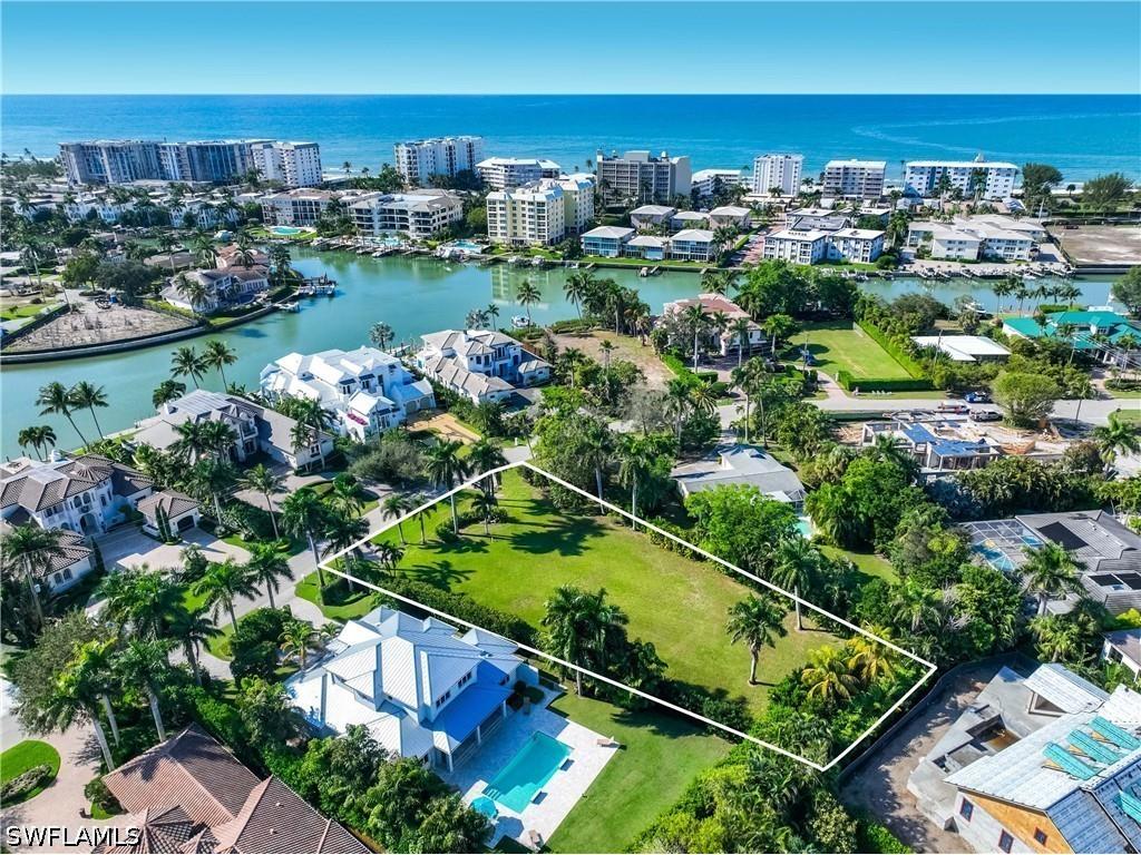 311 Spring Line Drive Naples FL 34102 226021647 image1