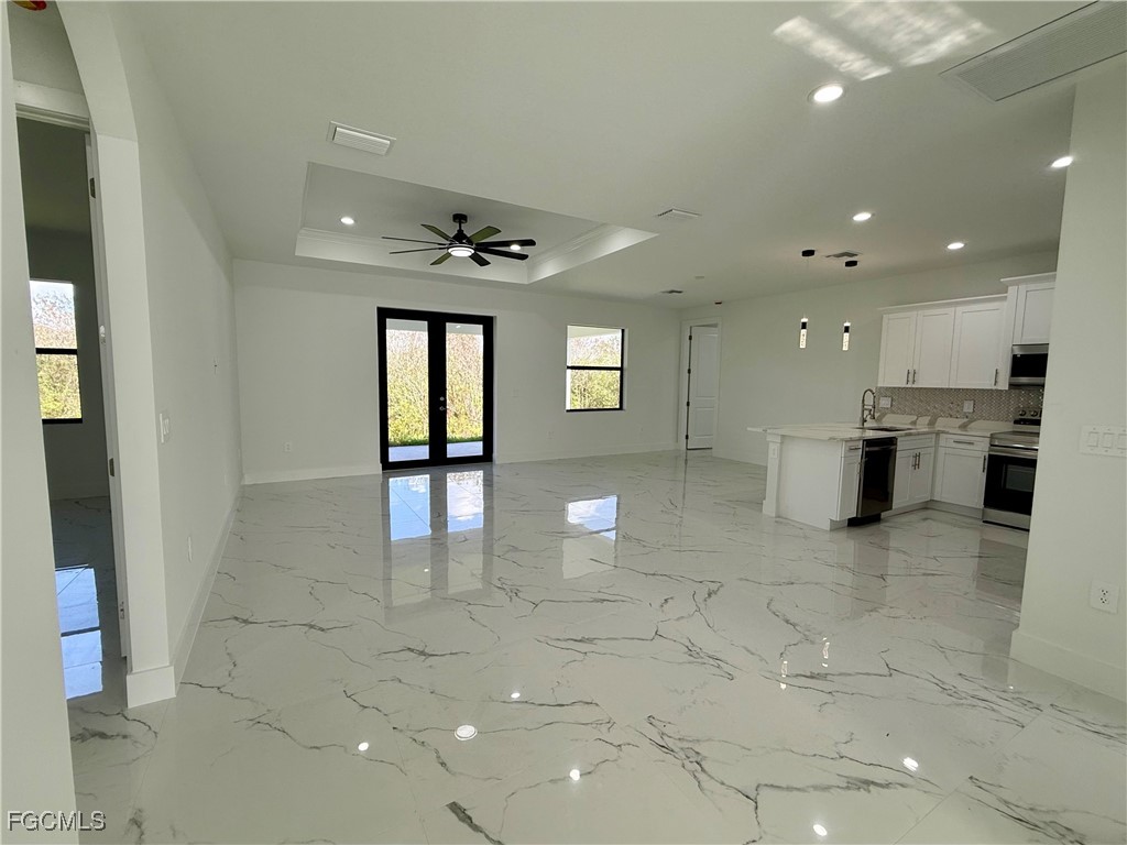 3110 33rd Street SW Lehigh Acres FL 33976 2025014225 image4