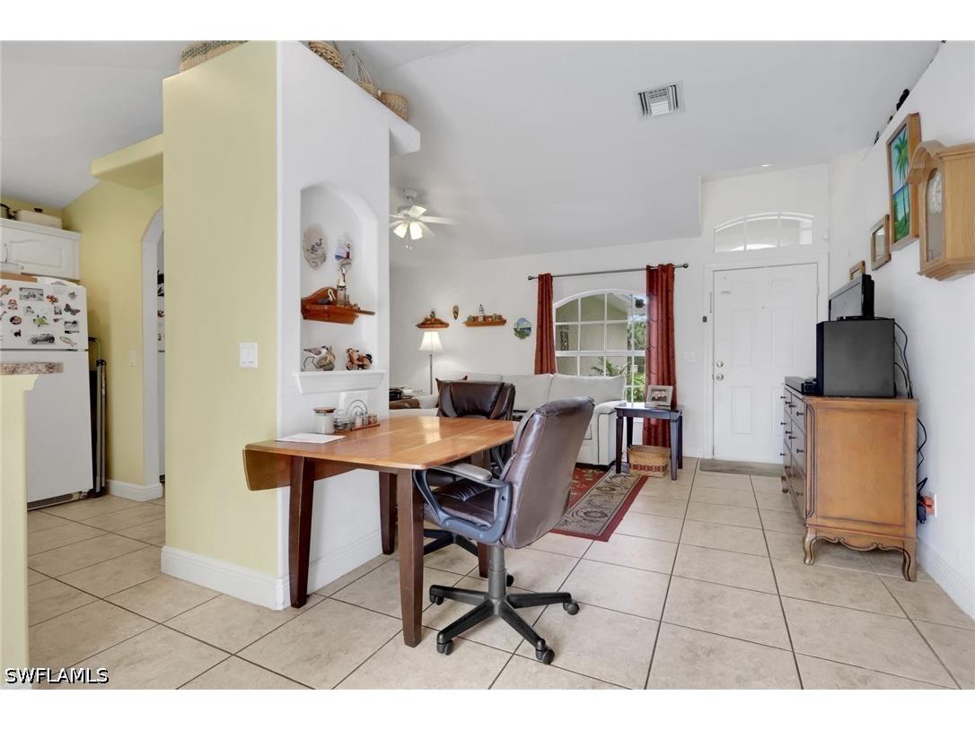 3110 Desoto Boulevard S Naples FL 34117 226019372 image8