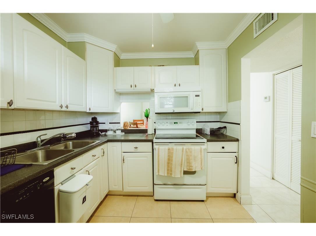 3110 Holiday Springs Boulevard #310 Margate FL 33063 225069039 image14