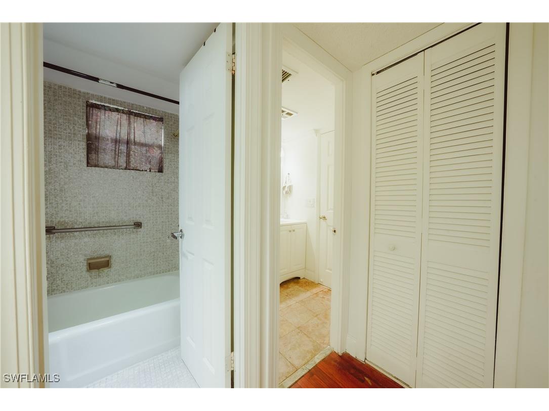 3110 Holiday Springs Boulevard #310 Margate FL 33063 225069039 image23