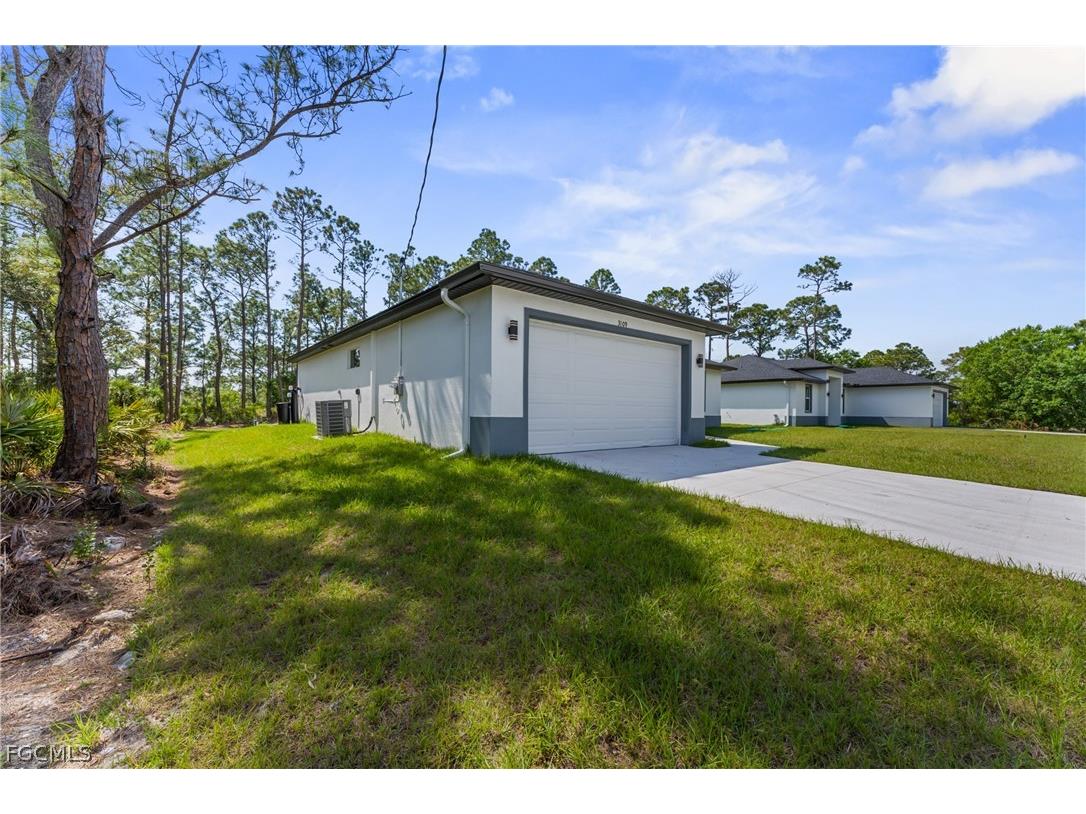 3111 40th Street W Lehigh Acres FL 33971 2026012687 image35