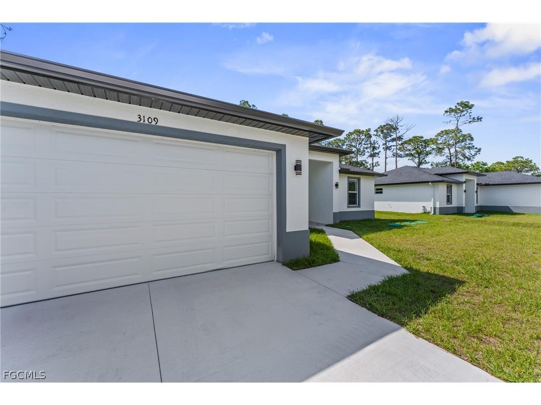 3111 40th Street W Lehigh Acres FL 33971 2026012687 image5